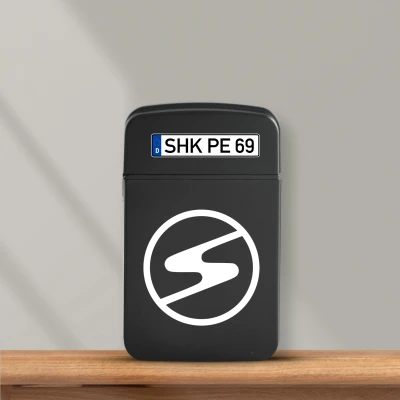 Personalisiertes Feuerzeug - Trabant