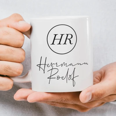 Personalisierte Tasse mit Initialen