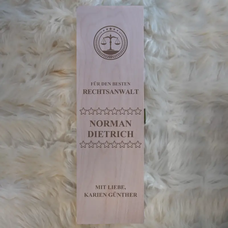 Personalisierte Weinkiste - Geschenk für den Anwalt