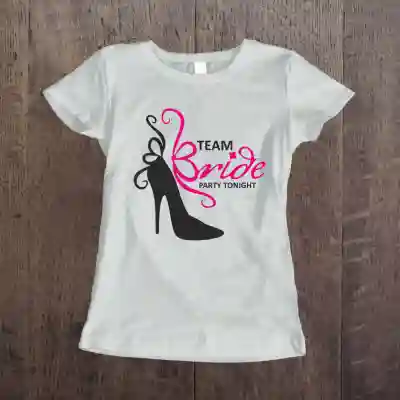 Personalisiertes T-Shirt für den Junggesellinnenabschied – Party heute Abend