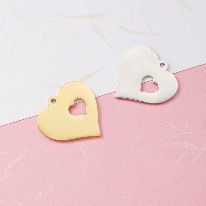 Halskette mit Anhänger