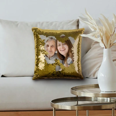 Personalisiertes Kissen mit Pailletten – Bunt