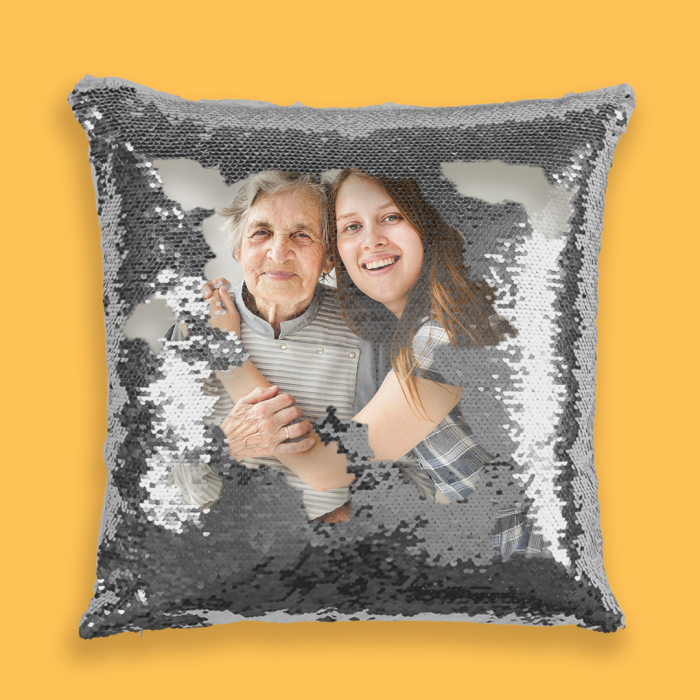 Personalisiertes Kissen mit Pailletten – Bunt