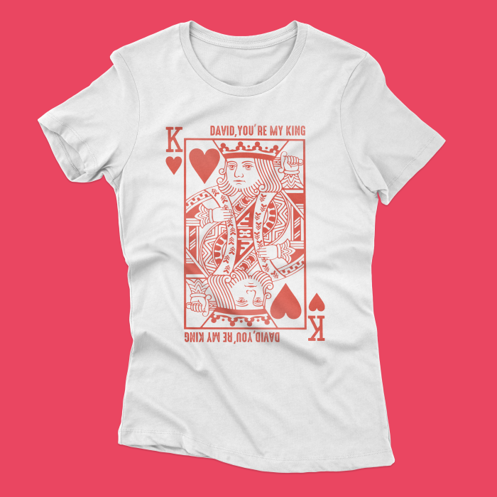 Personalisierte Damen-T-Shirt – King of Hearts