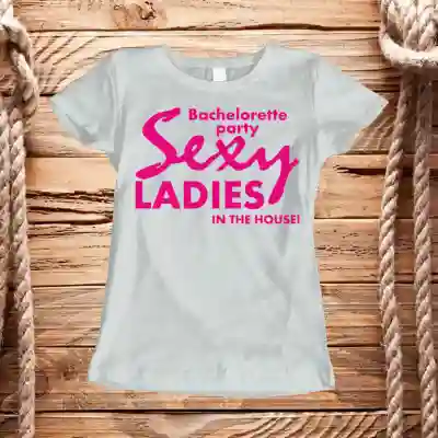 Personalisiertes T-Shirt für den Junggesellinnenabschied – Bachelorette Party