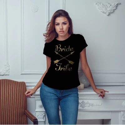 Personalisierte T-Shirt für den Junggesellinnenabschied – Bride Tribe