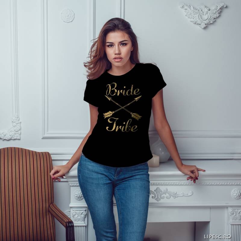 Personalisiertes T-Shirt für den Junggesellinnenabschied – Bride Tribe