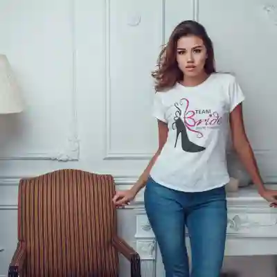 Personalisierte T-Shirt für den Junggesellinnenabschied – Party heute Abend