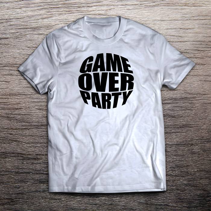 Personalisierte T-Shirt für den Junggesellenabschied – Game Over Party